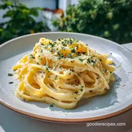 Quick 30 Minute Creamy Garlic Pasta - One-Pot