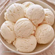 Vanilla Ice Cream with Condensed Milk