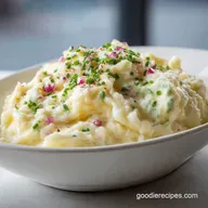 Silky Garlic Rosemary Mashed Potatoes