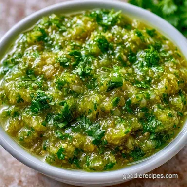 Tangy Green Salsa Recipe in 20 Minutes